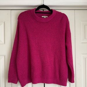 American Eagle Women’s Sweater Size Medium Pink